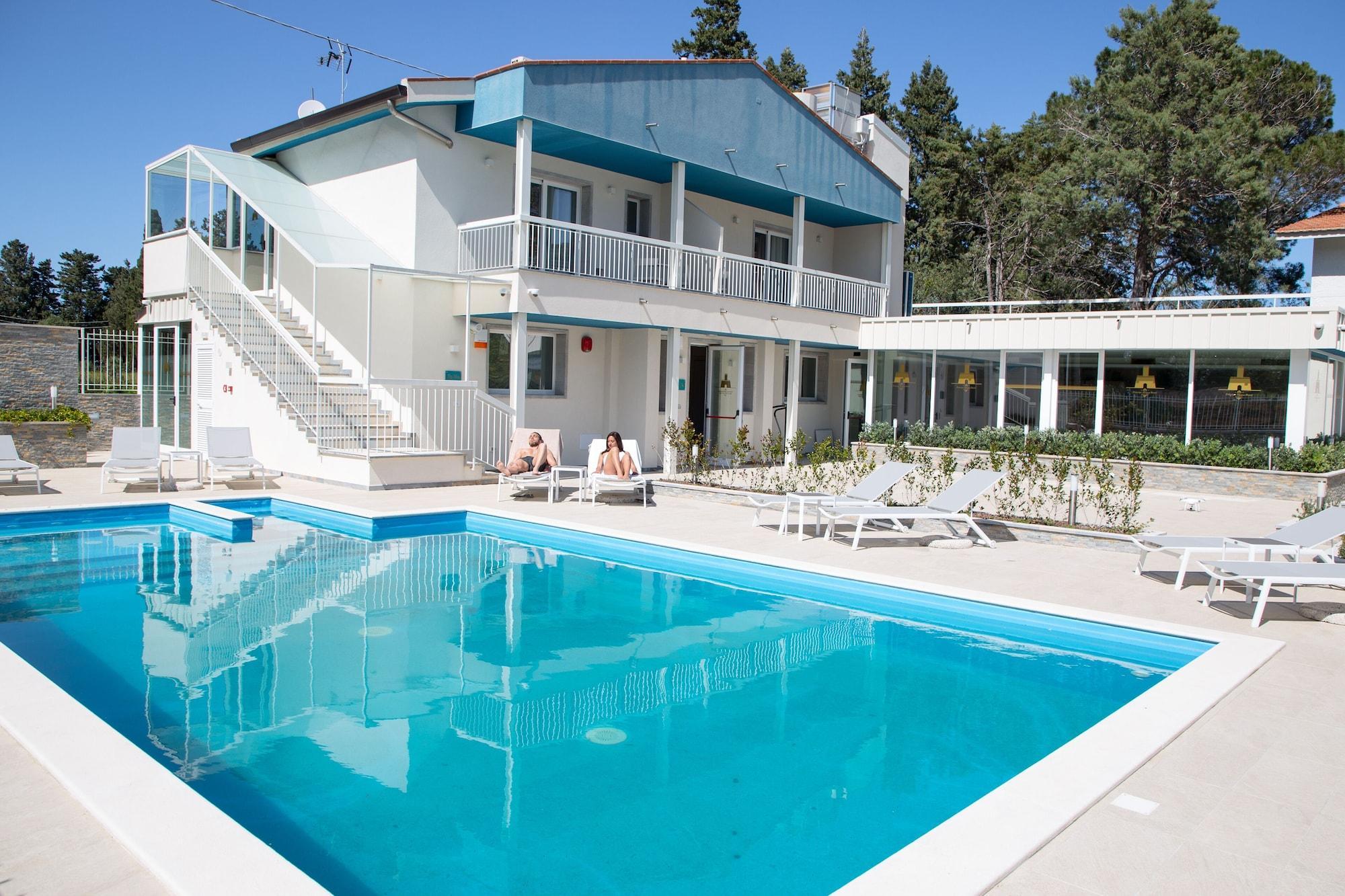 Principe Alogna Hotel & Spa Altavilla Milicia Exteriör bild