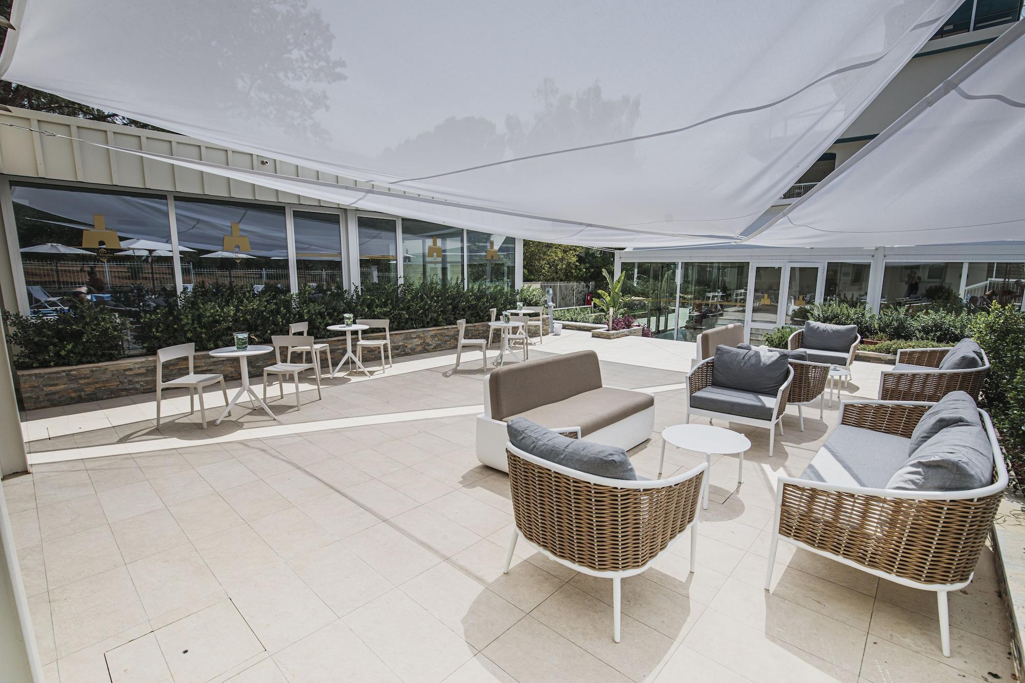 Principe Alogna Hotel & Spa Altavilla Milicia Exteriör bild