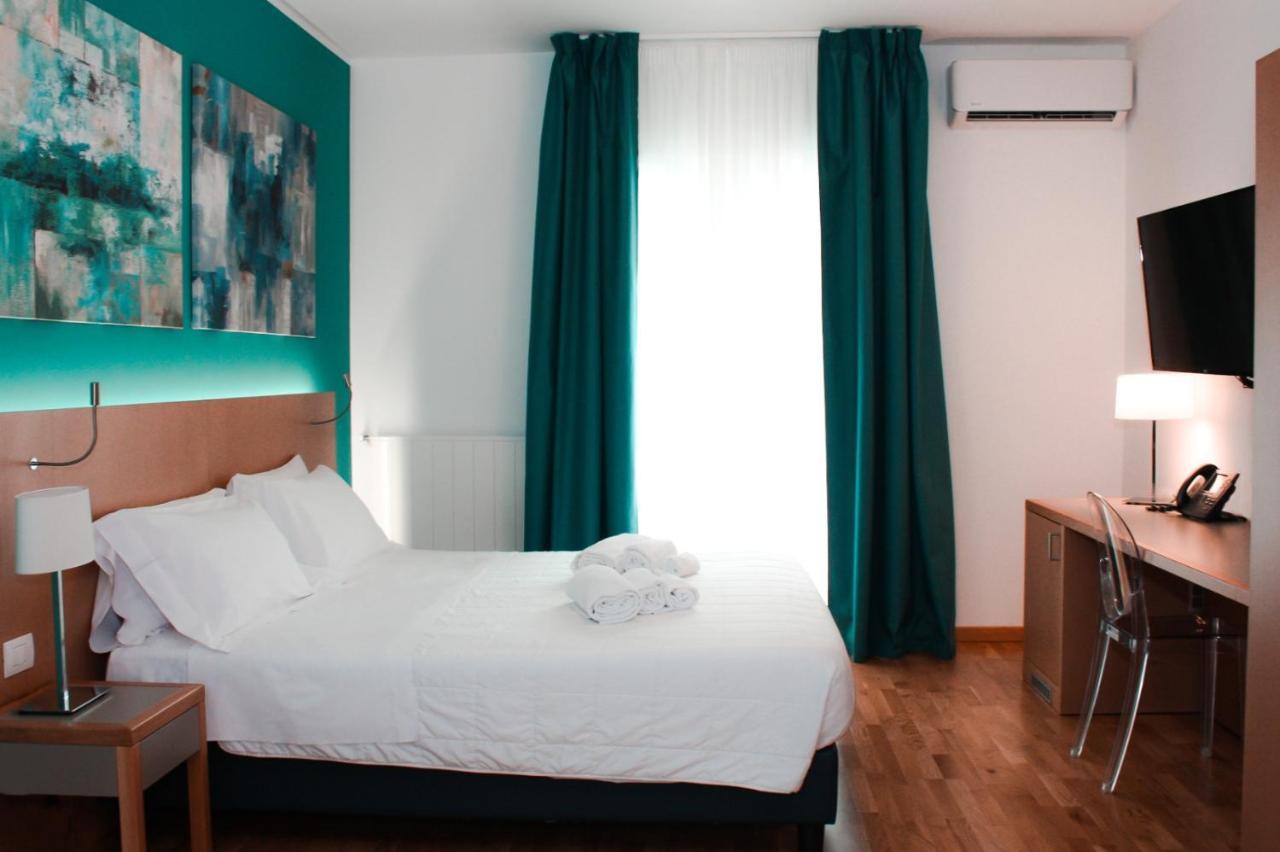 Principe Alogna Hotel & Spa Altavilla Milicia Exteriör bild